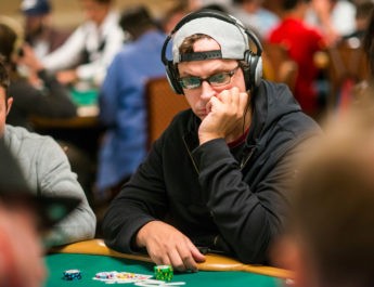 Phil Laak Starts The Weekend Strong On Pokergo